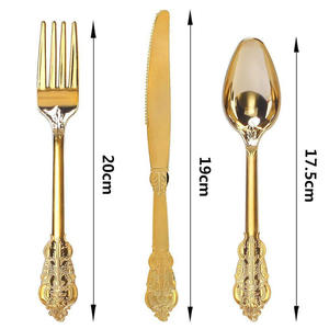 Set di posate in tre pezzi placcato oro placcato monouso in plastica in stile occidentale con forchetta per bistecca cucchiaio per cena all'estero - Product Image 4
