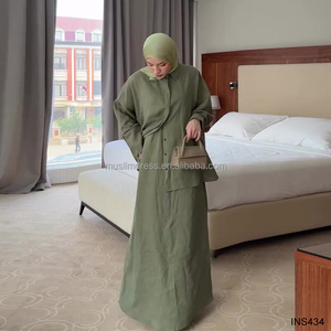 OEM ODM produttori di abbigliamento islamico modesto <span class=keywords><strong>Set</strong></span> <span class=keywords><strong>Set</strong></span> di donne musulmane <span class=keywords><strong>Set</strong></span> <span class=keywords><strong>Set</strong></span> gonna camicetta verde militare - Product Image 3