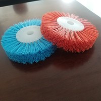 Brosse à rouleau de nettoyage de brosse cylindrique en nylon industriel de couleur personnalisée pour machine de nettoyage de fruits et légumes
