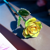 Pabrik OEM ODM Rainbow Alam Nyata Diawetkan Rose 24K Emas Dicelup Rose untuk Ibu dan Pacarnya