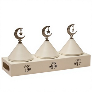 Ensemble de plats en métal en forme de cône avec couvercle en forme de lune et d'étoile, design palmier, vaisselle orientale pour servir des dattes pendant le Ramadan - Product Image 4