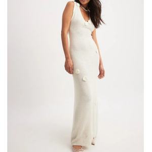 Robe longue en tricot sans manches de couleur unie pour femmes, de haute qualité, tendance, sexy, avec fleurs tridimensionnelles, robes maxi - Product Image 1