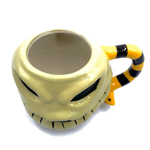 Coffin Salt & Pepper Shakers Pesadilla antes de Navidad Taza esculpida de cerámica 3D Oogie Bookie Face 20 onzas para fiestas - Product Image 5