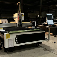 Découpeuse laser à fibre intégrée plaque et tube 1530 CNC pour tôles et tubes, machine de découpe laser pour l'industrie des structures en acier