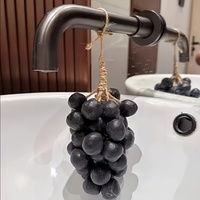 Savon artisanal biologique entièrement naturel, parfum personnalisé, en forme de raisin, savon de bain, savon pour les mains en forme de raisin