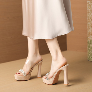 Sandales à talons pour femmes, talon épais, bout ouvert, strass, plateforme, chaussures augmentant la taille pour le bureau et le quotidien - Product Image 1