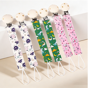 Attache-tétine en tissu avec clip et jouets de dentition pour bébés garçons et filles – Cadeau d'anniversaire pour bébé - Product Image 1