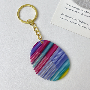 Pequeño peine de acetato colorido con textura, mini y lindo, colgante para llavero, accesorio portátil para bolso y coche - Product Image 2