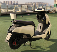 Moto électrique directe usine 2000W 60V 31-40km/h Moteur sans balais Étanche Contrôle par application Motos électriques de rue d'origine usine