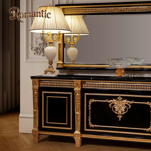 Mesa de Comedor Francesa de Lujo Personalizada con 6 Sillas, Juego de Muebles de Comedor Europeos Clásicos de Alta Gama con Acabado Brillante - Product Image 6