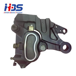 Étrier <span class=keywords><strong>de</strong></span> <span class=keywords><strong>frein</strong></span> arrière OEM 41300192 <span class=keywords><strong>peint</strong></span> en noir pour moto Harley Softail FXBB Street Bob - Product Image 3