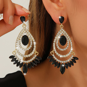 Vintage Palace Style Crystal Full Diamond <b>Earrings</b> Elegant Water Drop Shape Alloy <b>Earrings</b> Women's Fashion Accessories Jewelry - Product Image 4