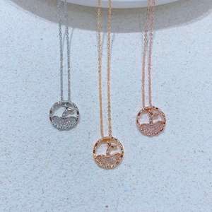 Collier de mode queue de poisson Zircon avec breloque pavée CZ plaquée or 18 carats personnalisé prêt à expédier - Product Image 5