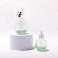 Bouteille en verre épais XD Modèle 48, cylindrique, transparente, violette, 30 ml (1 oz), avec bouchon à vis, personnalisable avec logo gravé, vide, pour cosmétiques et huiles essentielles