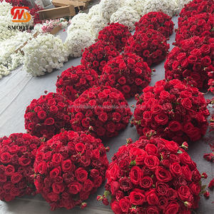 Mélange blanc lisse Boule de fleurs roses Pièce maîtresse florale Décoration de table de fleurs de mariage - Product Image 6