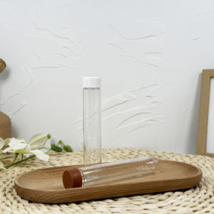 Échantillons gratuits Tubes à essai en plastique Conteneurs de stockage légers avec couvercle en aluminium - Product Image 3