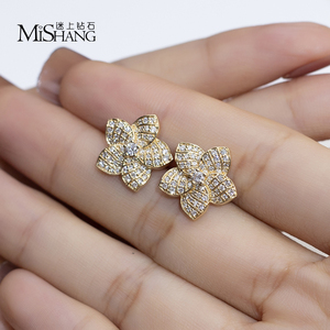 ต่างหูเพชรทรงกลมทองคำขาว 18k รุ่น MSE-730 จาก Messi Jewelry สำหรับผู้หญิง - Product Image 2
