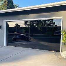 Puertas de Garaje Seccionales Automatizadas de Estilo Moderno, Puertas Elevadoras de Garaje, Puertas de Garaje de Panel de Aluminio Abatibles - Product Image 2