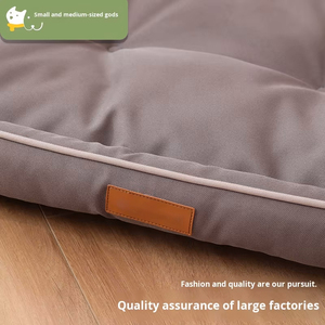 เตียงสุนัขทรงสี่เหลี่ยมผ้า Oxford ระบายความร้อน สไตล์มินิมอล ทนทานต่อการฉีกขาด กันน้ำ กันกัด ลดราคาพิเศษทุกฤดู - Product Image 4