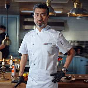 Su misura High-End estivo a maniche corte <span class=keywords><strong>da</strong></span> <span class=keywords><strong>lavoro</strong></span> <span class=keywords><strong>da</strong></span> Chef in cucina traspirante uniforme <span class=keywords><strong>da</strong></span> cucina per l'applicazione di ristoranti <span class=keywords><strong>Bar</strong></span> Hotel - Product Image 2