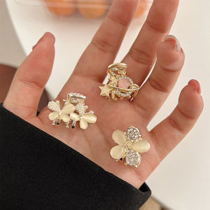 Pinzas para el pelo de ópalo de lujo de nueva moda coreana, pinzas para el pelo de Metal con perlas de diamantes de imitación para mujer y niña, horquillas para el pelo - Product Image 3