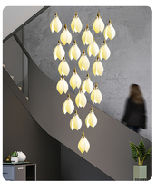 Lustre LED moderne en céramique en spirale avec pendentif floral pour villa, escalier, loft, plafond haut, hall d'hôtel, décoration