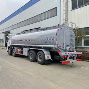 Camión Cisterna Shacman 8x4 de 20 Toneladas para Transporte de Diésel y Gasolina, Vehículo Cisterna de Combustible en Venta - Product Image 4