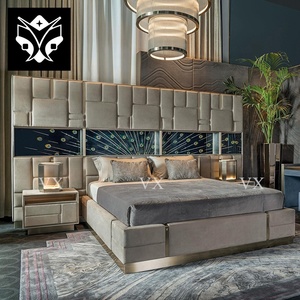 Italiaanse Luxe Slaapkamer Set Meubilair High-<span class=keywords><strong>End</strong></span> Verlengde Hoofdeinde Tweepersoonsbed Gestoffeerd Lederen Master Kingsize 1.8M <span class=keywords><strong>Bed</strong></span> - Product Image 1