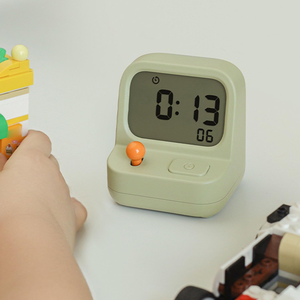 Réveil multifonction créatif pour étudiants, silencieux, avec compte à rebours positif, veilleuse lumineuse et fonction snooze pour enfants - Product Image 3