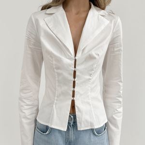 Camicia Lunga in Cotone Bianco con Design Personalizzato e Dettagli in Vita, <span class=keywords><strong>Blusa</strong></span> Sexy con Cut-out per Donna, OEM/ODM da Fabbrica Cinese - Product Image 2