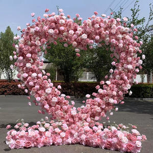 مصنوع يدويًا وردي وقلب وردي وقلب قوس زهور على شكل قلب خلفية زهور قوس زفاف لعيد الحب - Product Image 1