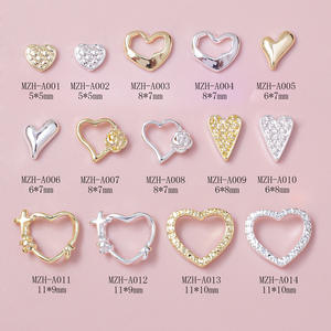 美甲沙龙美丽精致闪亮情人节多金银空心心形美甲配件 - Product Image 4