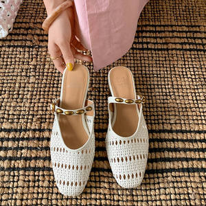 Zapatos retro con hebilla metálica y lazo, suela gruesa, estilo tejido, punta abierta, talón bajo para mujer - Product Image 1