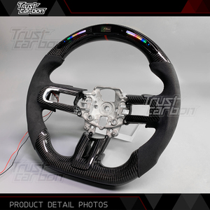 Volante Deportivo Personalizado de Fibra de Carbono con LED y Agarre de Microfibra para Ford Mustang GT500 GT350 2015-2023 GT Shelby - Product Image 4