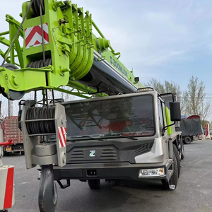 Grue sur camion Zoomlion ZTC700T 70T d'occasion de haute qualité, performances stables, moteur Weichai pour projets de construction - Product Image 1