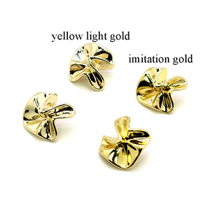 Tùy Chỉnh Cổ Điển Vàng Bóng Kẽm Hợp Kim Shank Nút Mạ Kỹ Thuật Cho Thiết Kế Quần Áo Trung Quốc Nhà Máy Số Lượng Lớn Giải Pháp - Product Image 3