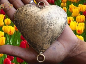 Suministro al por Mayor de Decoraciones Metálicas Clásicas en Forma de Corazón en Oro y Plata para la Fabricación de Joyería y Accesorios de Manualidades Disponibles a Buen Precio - Product Image 6