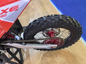 Motocicleta eléctrica Cheetah Leopard 27kw 37kw 90V Arctic Leopard EXE 880, motos de Cross eléctricas, marco de aleación de aluminio - Product Image 5