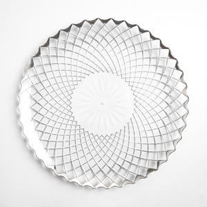 Plato de cena, platos de cargador de plástico transparente con borde ondulado dorado, plato transparente para boda - Product Image 3
