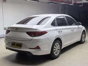 Beijing <span class=keywords><strong>Hyundai</strong></span> Celesta <span class=keywords><strong>2022</strong></span> 1.6L Turbo Automático Gasolina Sedán Volante a la Izquierda Asientos Oscuros Asientos Eléctricos Coche Usado - Product Image 4
