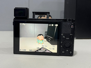 กล้องมือสอง Sony RX100 VI 20.1MP บันทึกวิดีโอ 4K น้ำหนักเบา พกพาสะดวก ราคาดี - Product Image 5