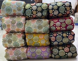 Gros Faux Georgette Fil Lourd Travail Costume Tissu 4 Séquence Imprimé Tulle pour les Mariages de l'Inde - Product Image 3