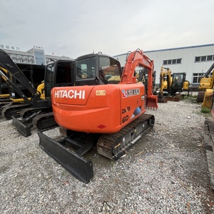 Mini-excavatrice sur chenilles d'occasion HITACHI ZX60 du Japon, excavatrice d'occasion Hitachi ZX60 ZX70 ZX80 en bon état à vendre - Product Image 4
