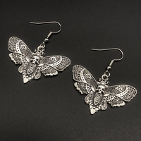 Boucles d'oreilles pendantes gothiques style punk avec pendentif papillon, boucles d'oreilles gothiques à tête de mort pour femme, bijoux de fête, cadeaux