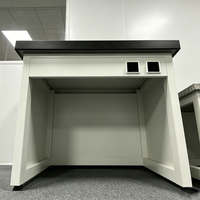 Table de laboratoire professionnelle antichoc avec plateau en marbre stable, base en acier et prise de courant intégrée