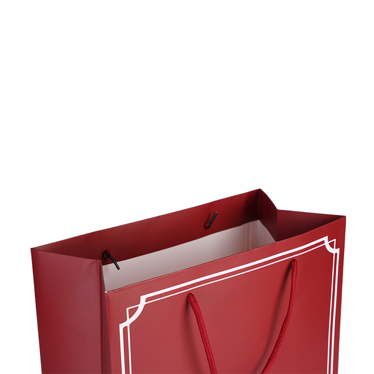 Wholesale luxury red shoes clothes packing printed custom logo clothing shopping gift jewelry packaging paper bag