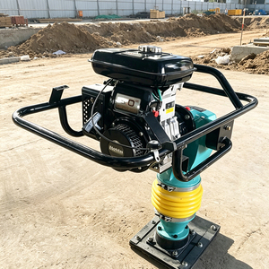 Compattatore con Motore <span class=keywords><strong>da</strong></span> Tre Kilowatt e Piastra <span class=keywords><strong>da</strong></span> 300x330 mm per Terreno e Substrato - Product Image 3