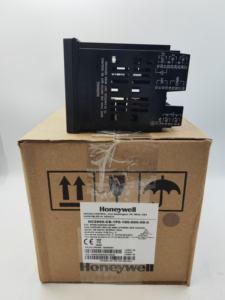 Termostato <span class=keywords><strong>Honeywell</strong></span> DC2900-CE-1FO-100-000-00-0 projetado para regulação térmica precisa em ambientes industriais para caldeiras - Product Image 2