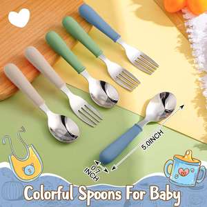 Assiettes en porcelaine blanches pour enfants avec manchons en silicone, assiettes divisées antidérapantes pour bébés avec ventouse pour enfants et tout-petits - Product Image 4
