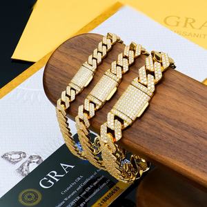 เครื่องประดับหรูสำหรับผู้ชาย สไตล์ฮิปฮอป สร้อยข้อมือเงินแท้ 925 ชุบทองแบบไมอามีคิวบันลิงค์ สี D ประดับเพชรโมอิสซาไนต์ VVS ระดับ GRA Certified - Product Image 2